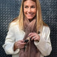 ❄️Cozy Winter Special Price:£9.99!!!💥🎁Cozy Scarf with Hidden Pocket – Warm, Soft & Secure Zipper🧣