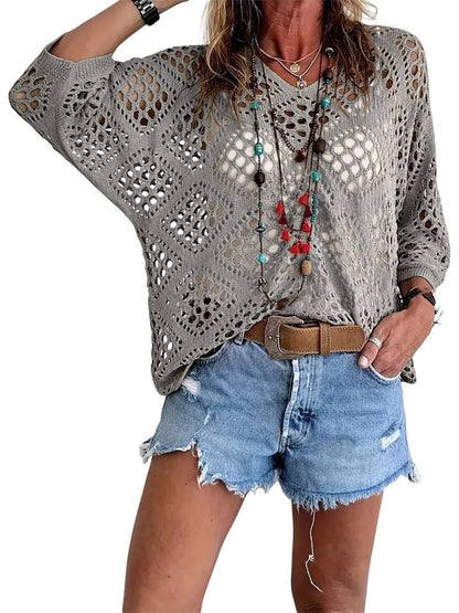 💥Hot Sales-50% OFF🔥Womens Bohemian-Inspired Beige Crochet Top with V-Neck🎽